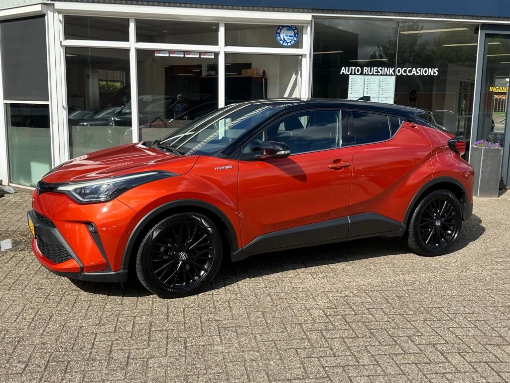 Hoofdafbeelding Toyota C-HR