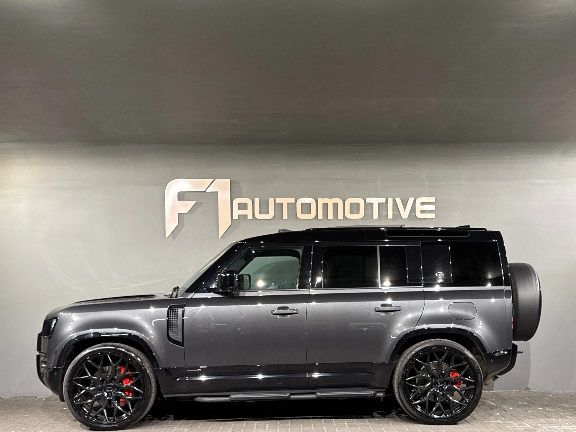 Hoofdafbeelding Land Rover Defender