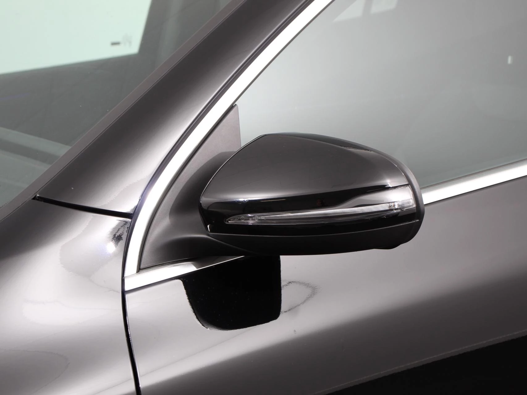 Hoofdafbeelding Mercedes-Benz EQA