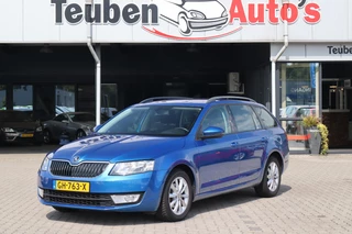 Skoda Octavia Combi 1.6 TDI Ambition Businessline (NIeuwe Automaatbak) Automaat, Climate control, Cruise control, Trekhaak,