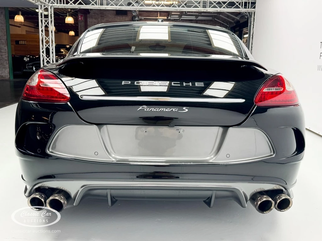 Hoofdafbeelding Porsche Panamera