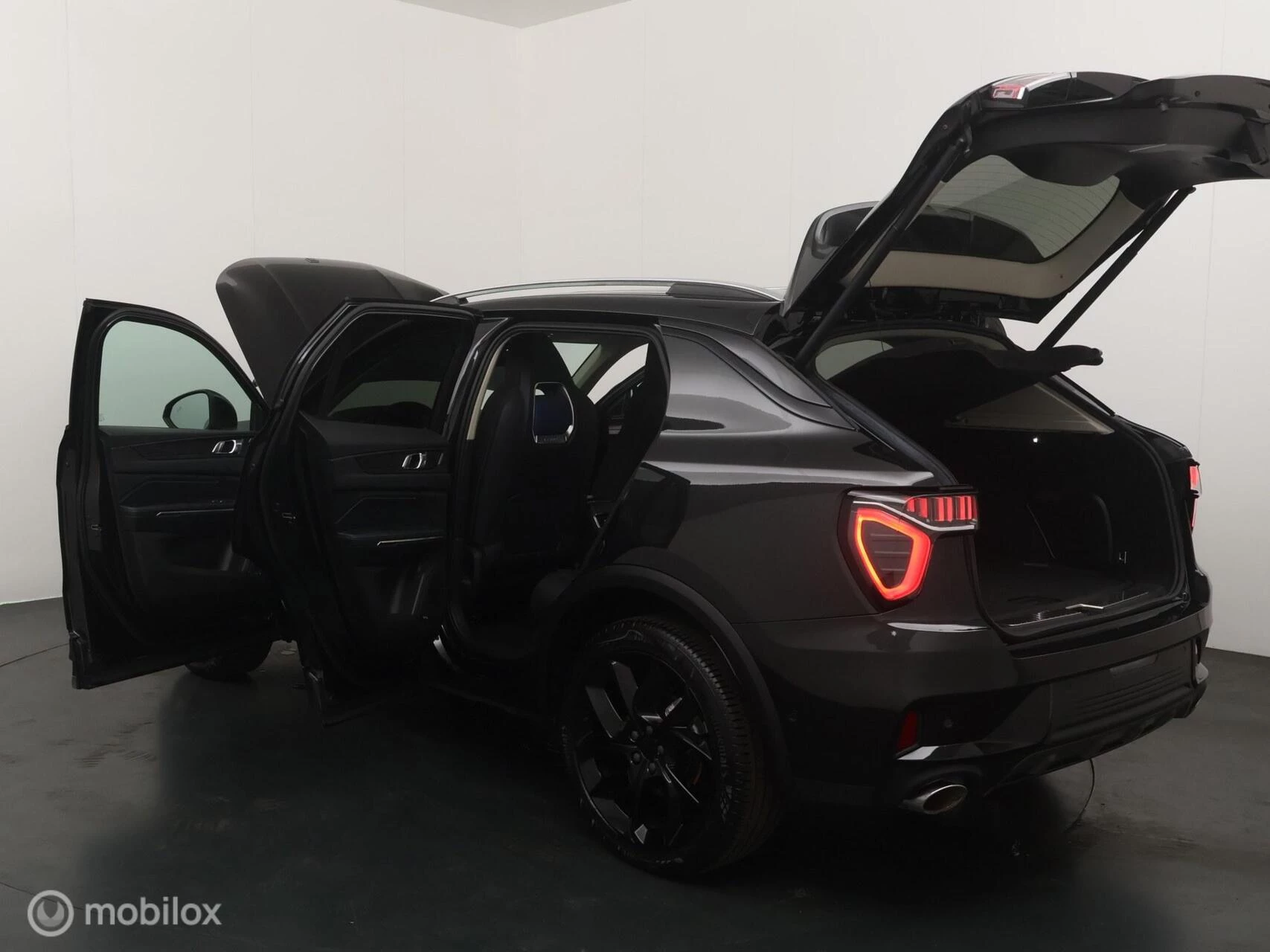 Hoofdafbeelding Lynk & Co 01