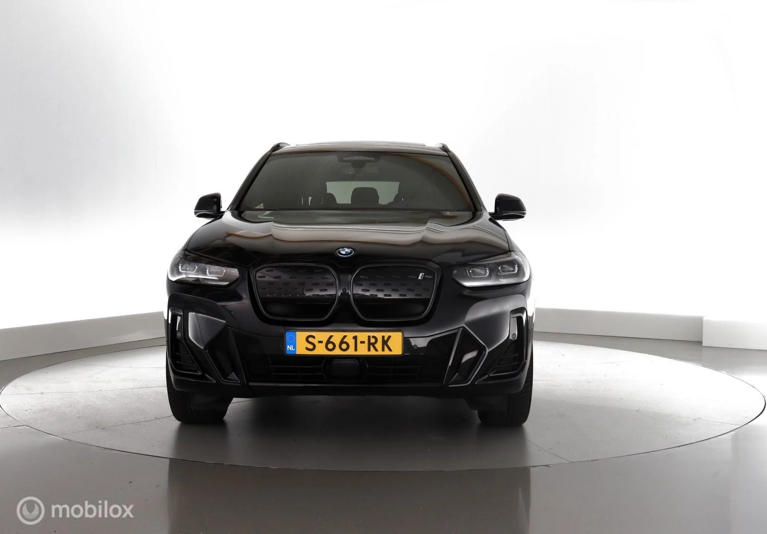 Hoofdafbeelding BMW iX3