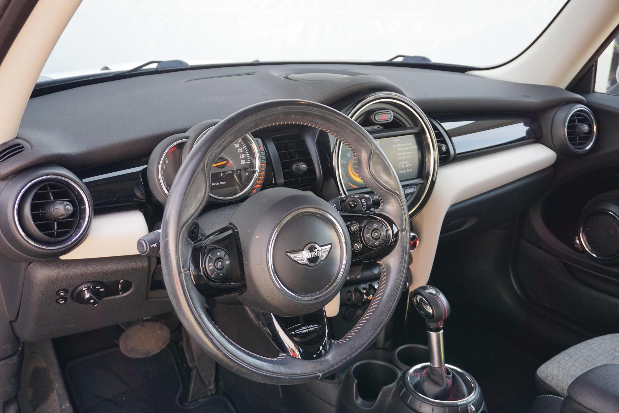 Hoofdafbeelding MINI 3-deurs