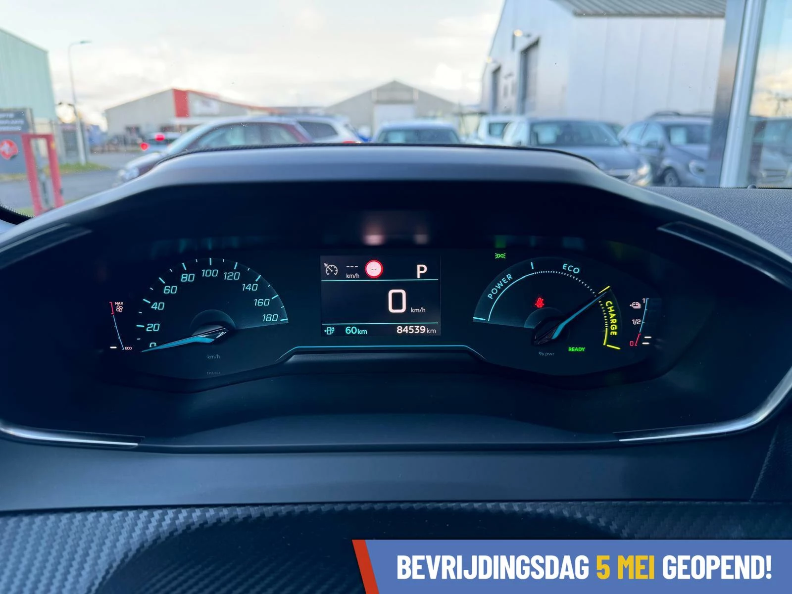 Hoofdafbeelding Peugeot e-208