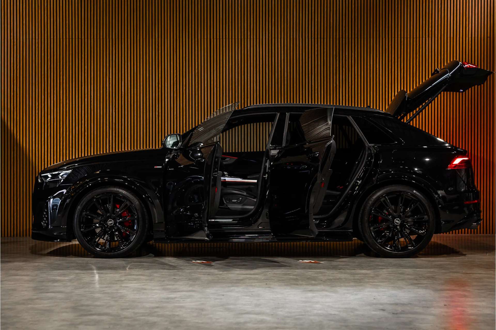 Hoofdafbeelding Audi Q8