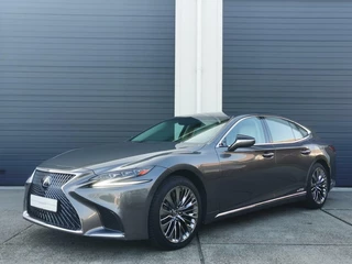 Hoofdafbeelding Lexus LS Lexus LS 500h President Line | full options | ottomanstoel