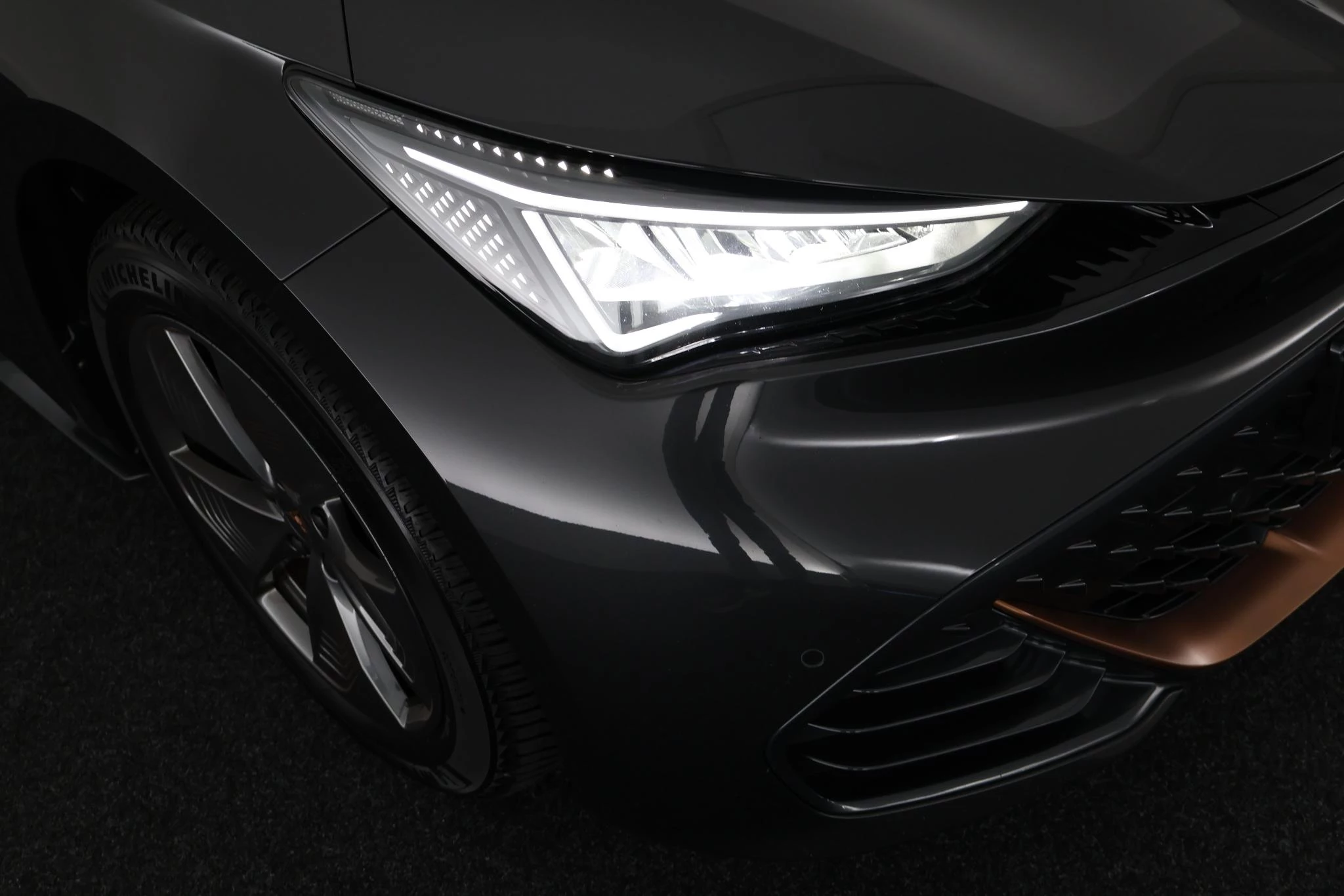 Hoofdafbeelding CUPRA Born