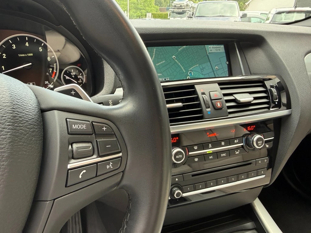 Hoofdafbeelding BMW X4