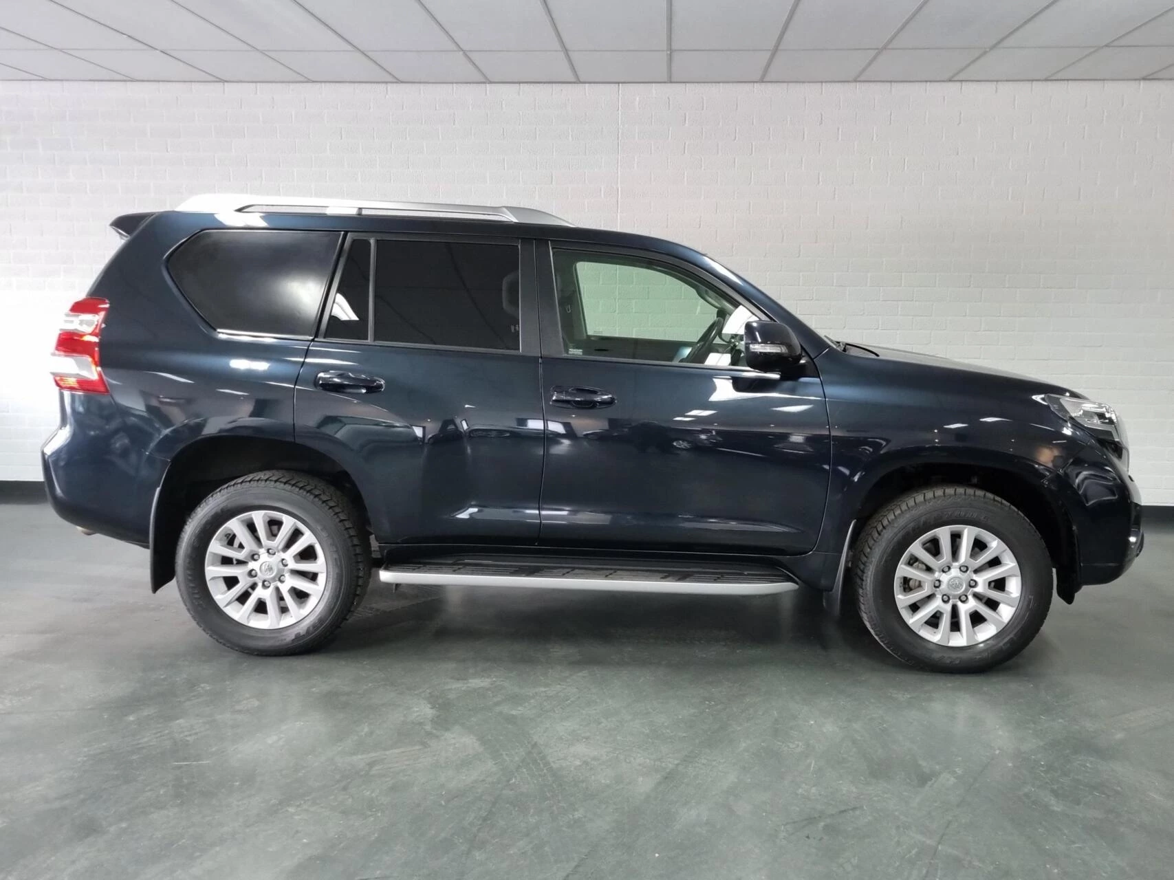 Hoofdafbeelding Toyota Land Cruiser