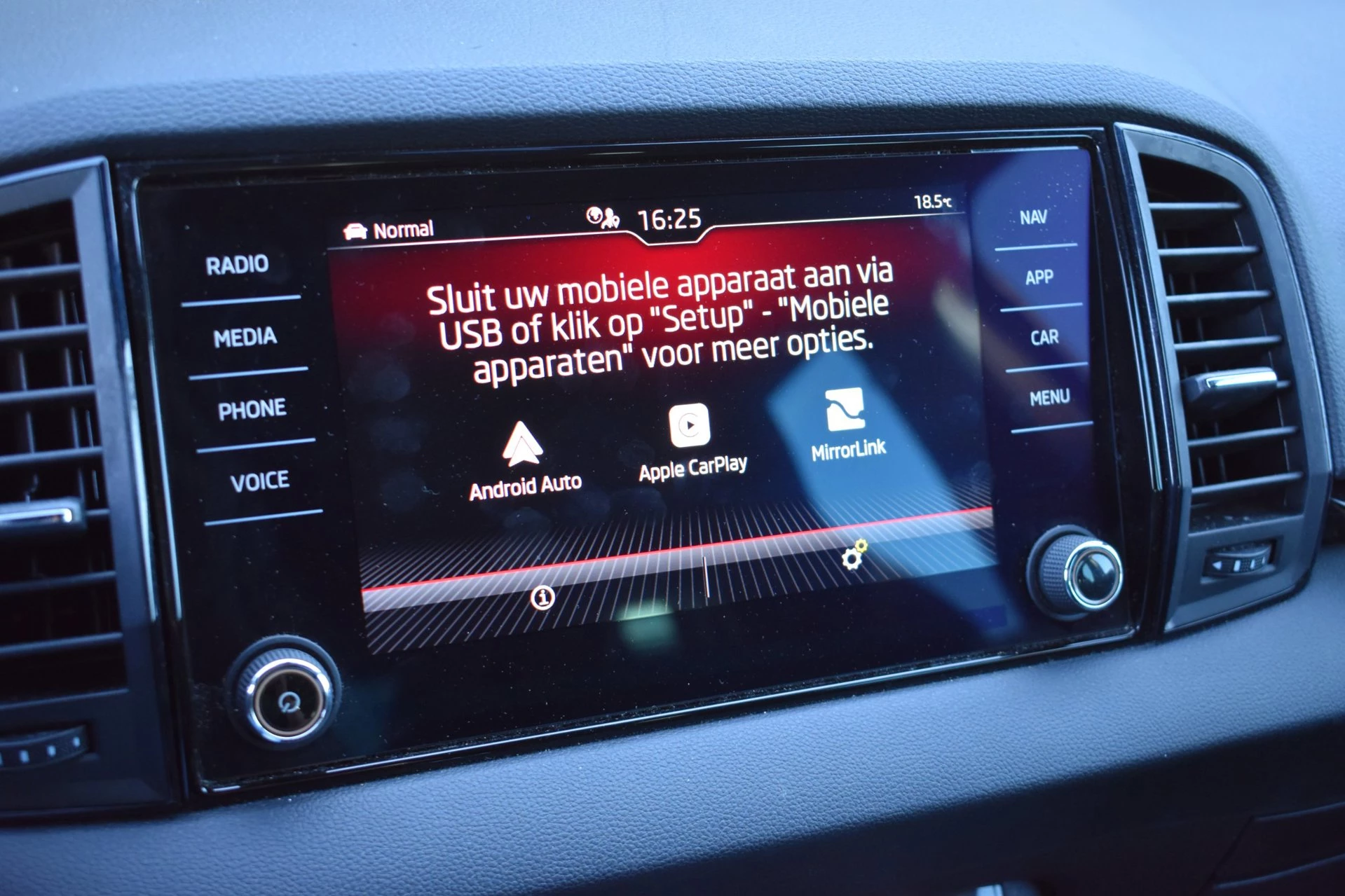 Hoofdafbeelding Škoda Karoq