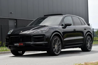 Hoofdafbeelding Porsche Cayenne Porsche Cayenne 3.0 E-Hybrid. Sport Design, Chrono, Pano, Luchtv, 18 Weg, ACC, 360, Keyless, Bose, Trekh, CarPlay!