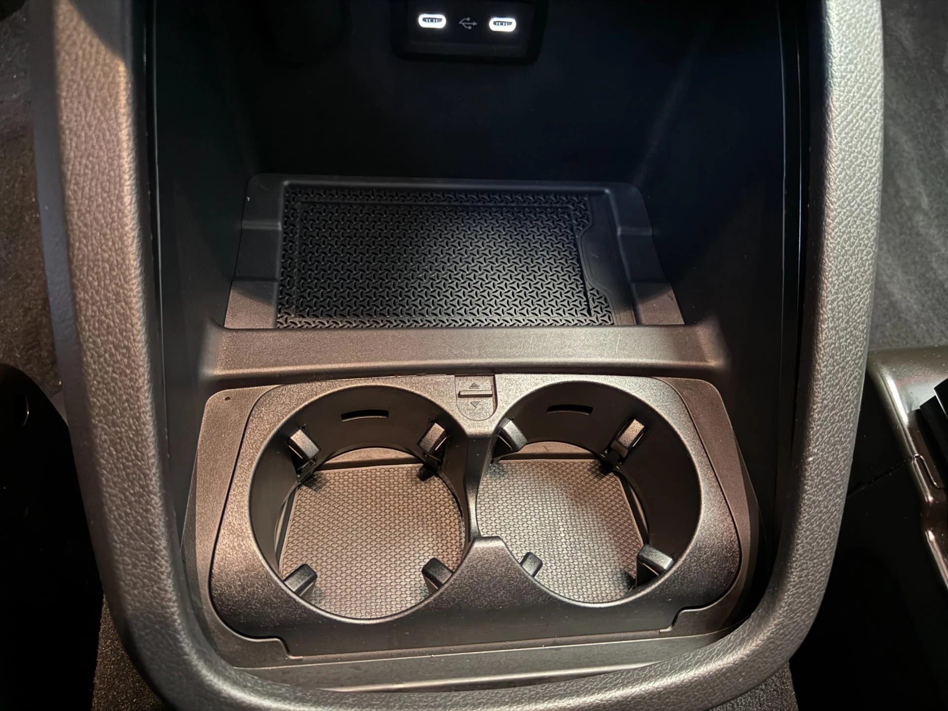 Hoofdafbeelding Mercedes-Benz EQV