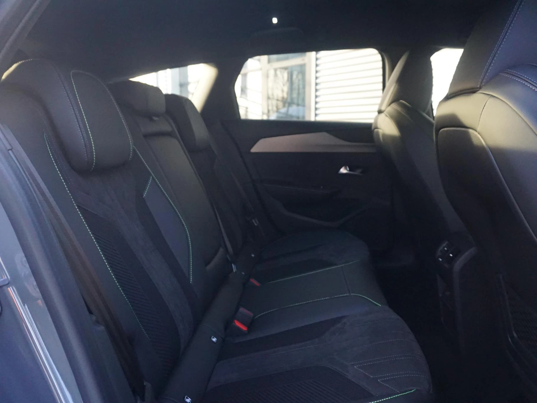 Hoofdafbeelding Peugeot e-308