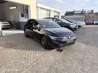 Volkswagen Golf 1.0 eTSI Life Business