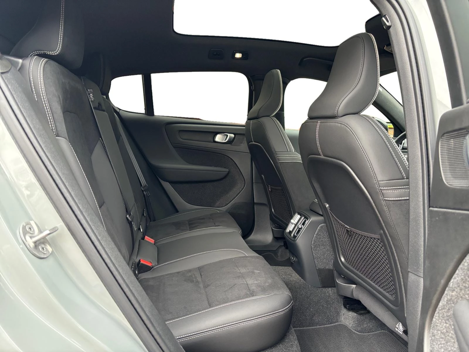 Hoofdafbeelding Volvo C40