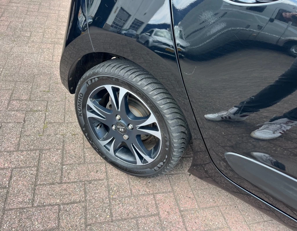 Hoofdafbeelding Hyundai i10
