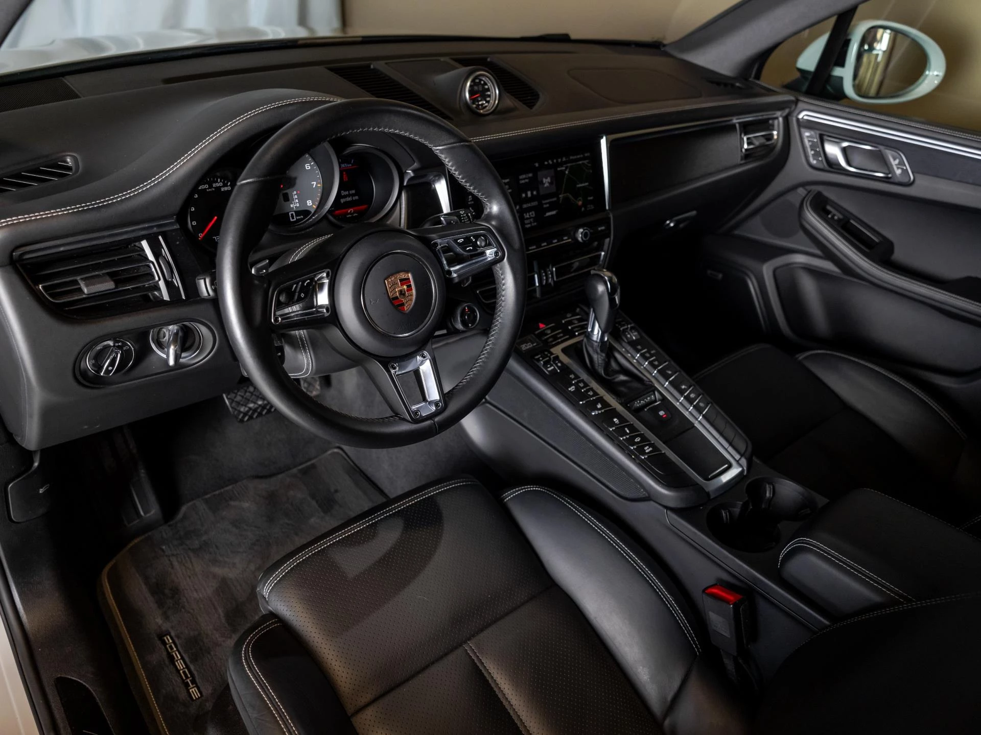 Hoofdafbeelding Porsche Macan