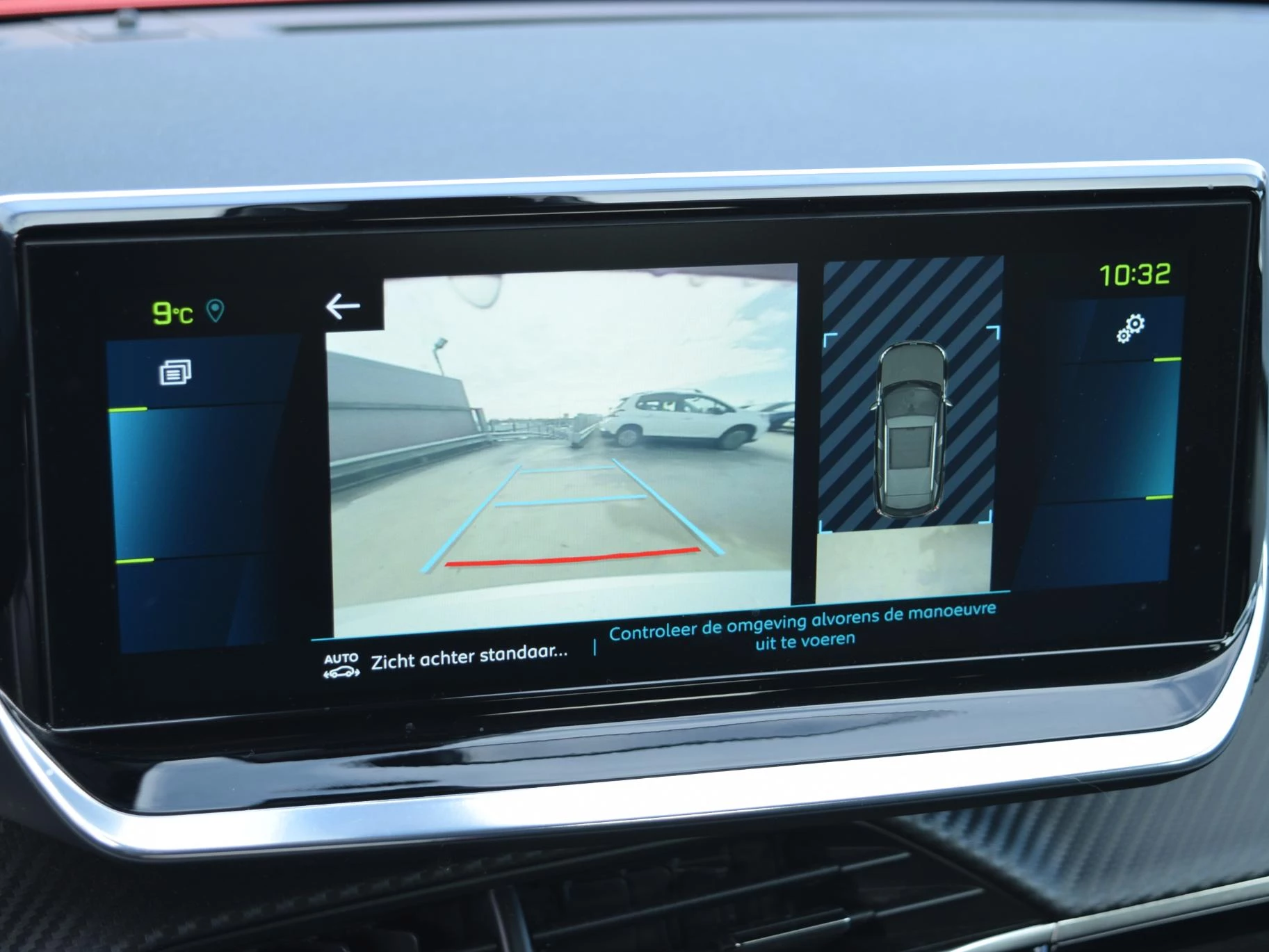 Hoofdafbeelding Peugeot e-2008