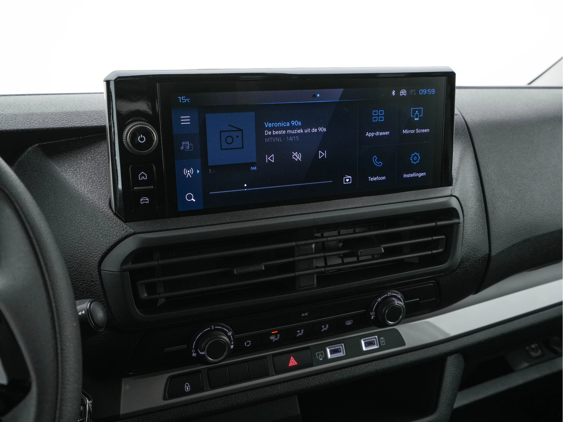 Hoofdafbeelding Peugeot e-Expert