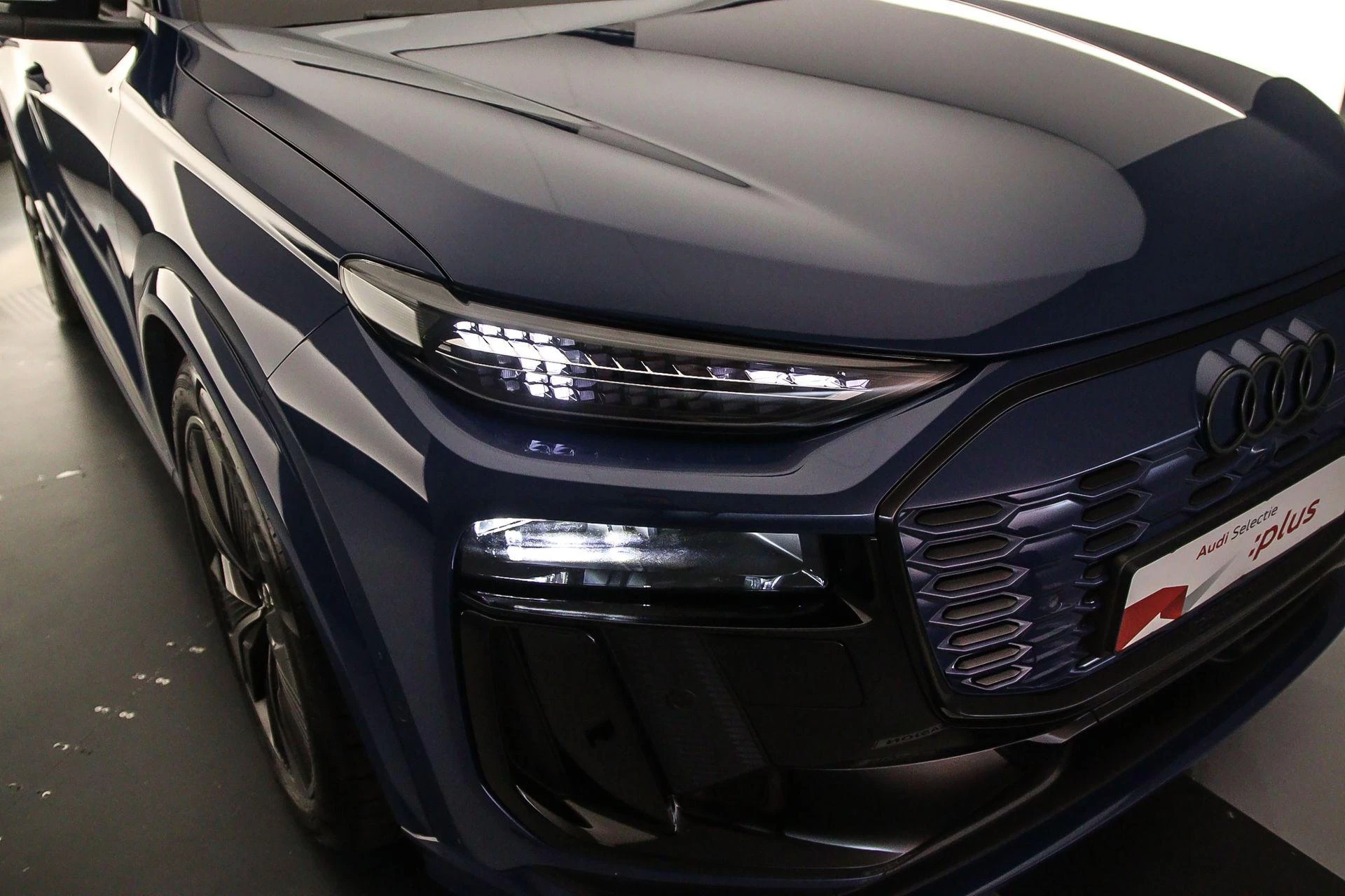 Hoofdafbeelding Audi Q6 e-tron