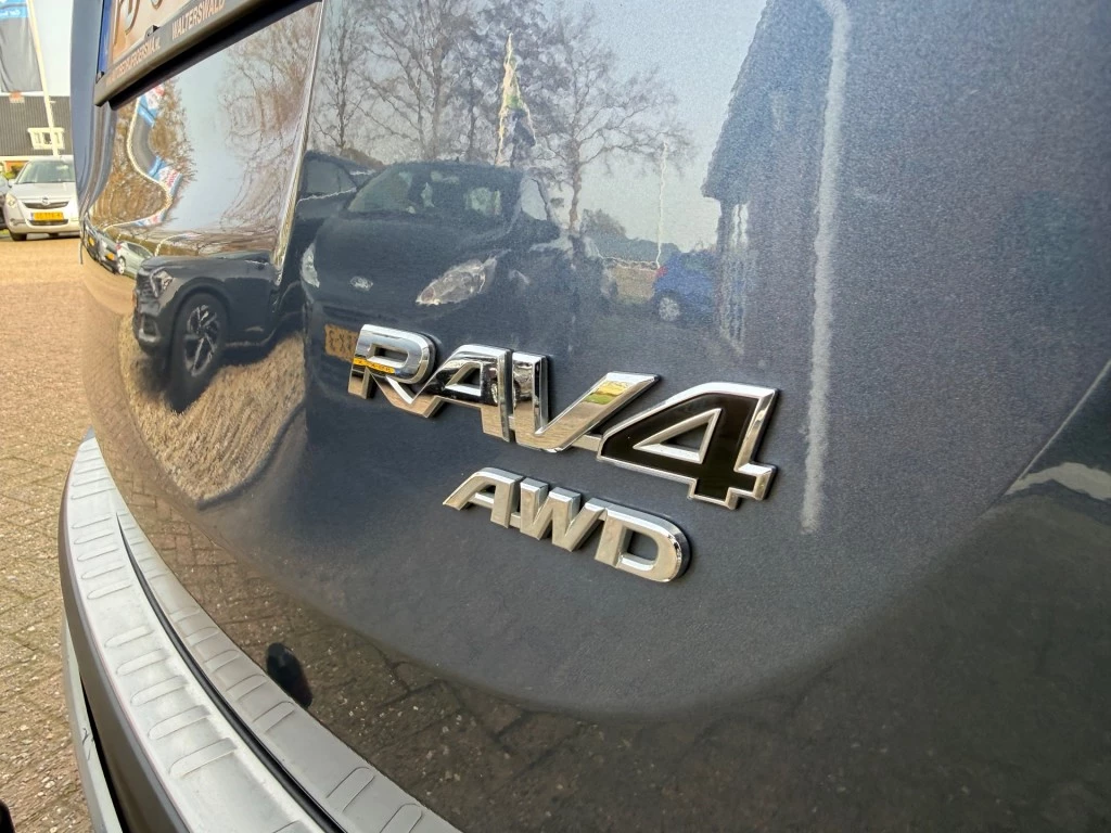 Hoofdafbeelding Toyota RAV4