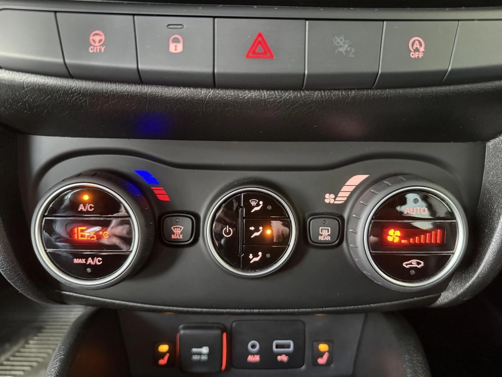 Hoofdafbeelding Fiat Tipo