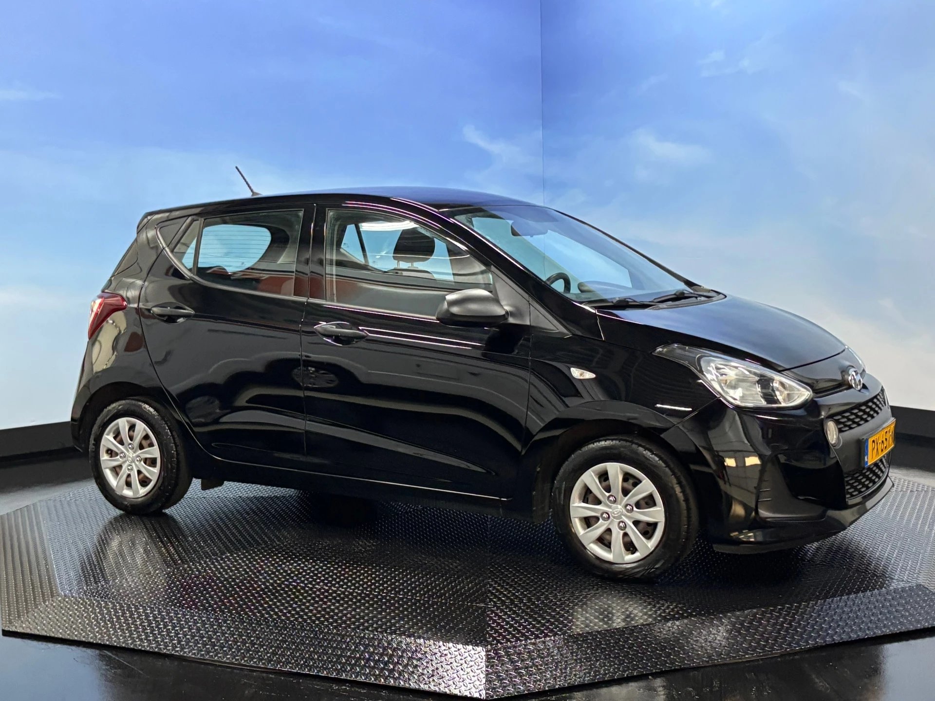 Hoofdafbeelding Hyundai i10