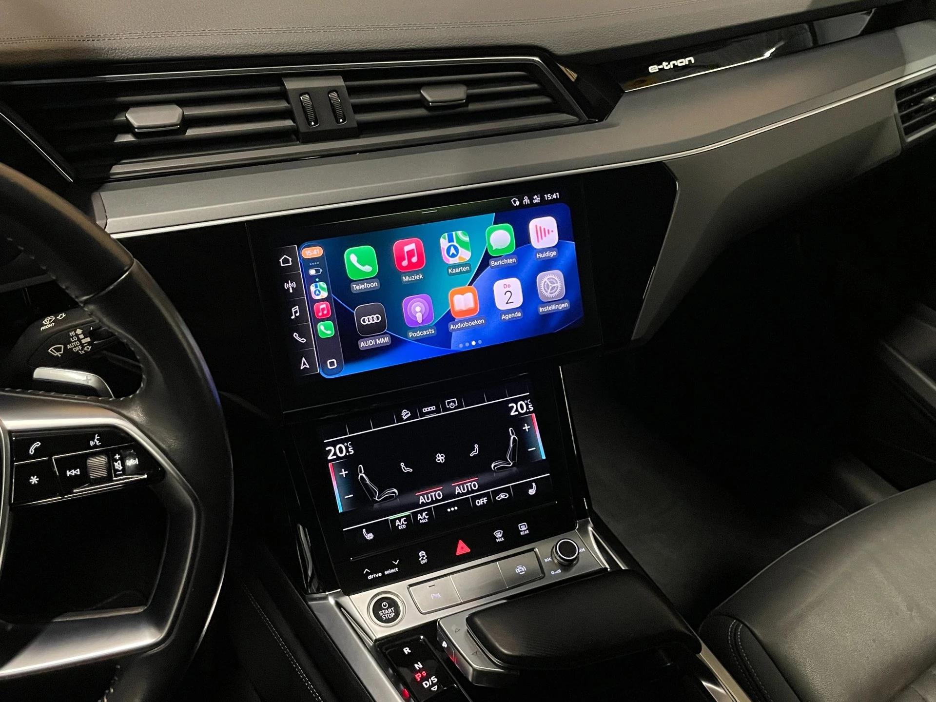 Hoofdafbeelding Audi e-tron