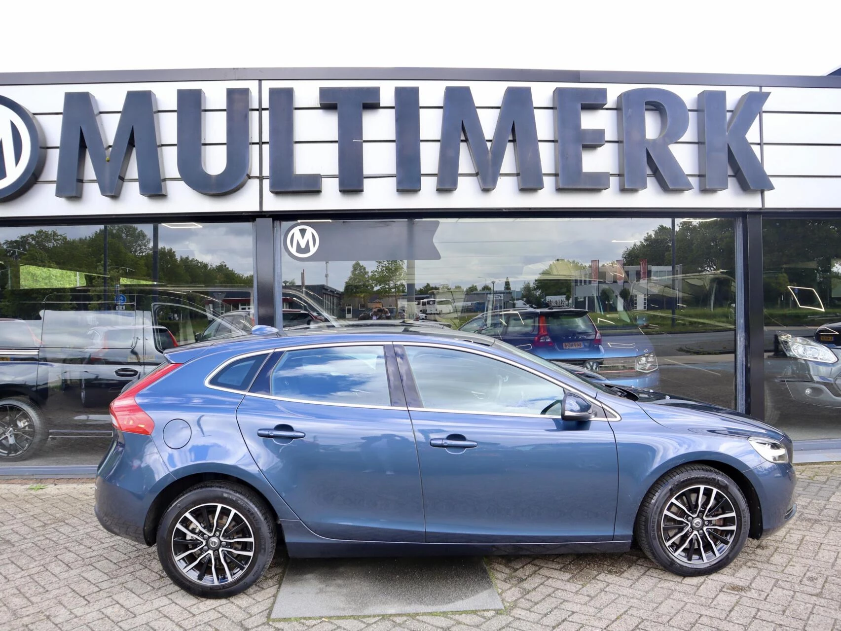 Hoofdafbeelding Volvo V40
