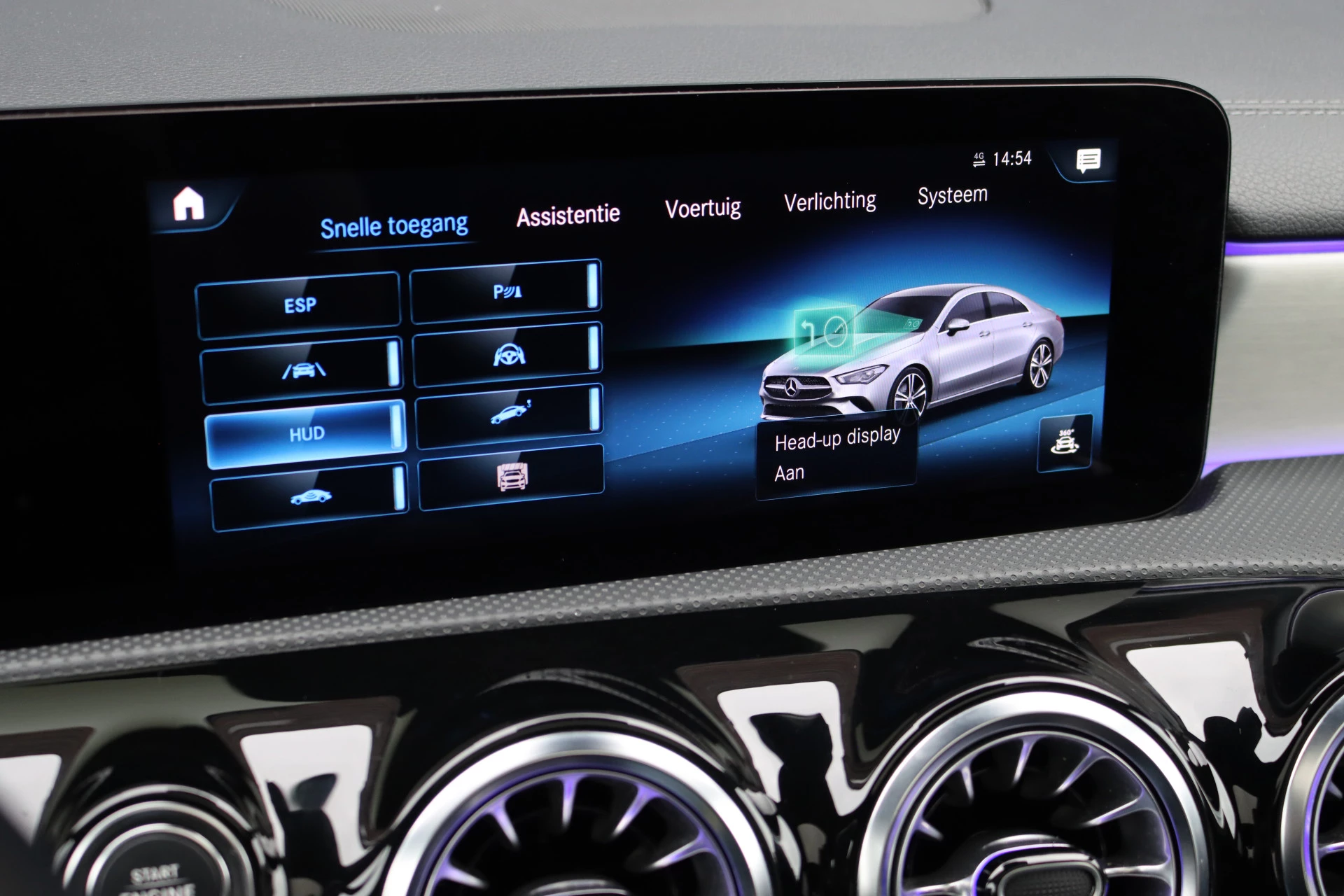 Hoofdafbeelding Mercedes-Benz CLA