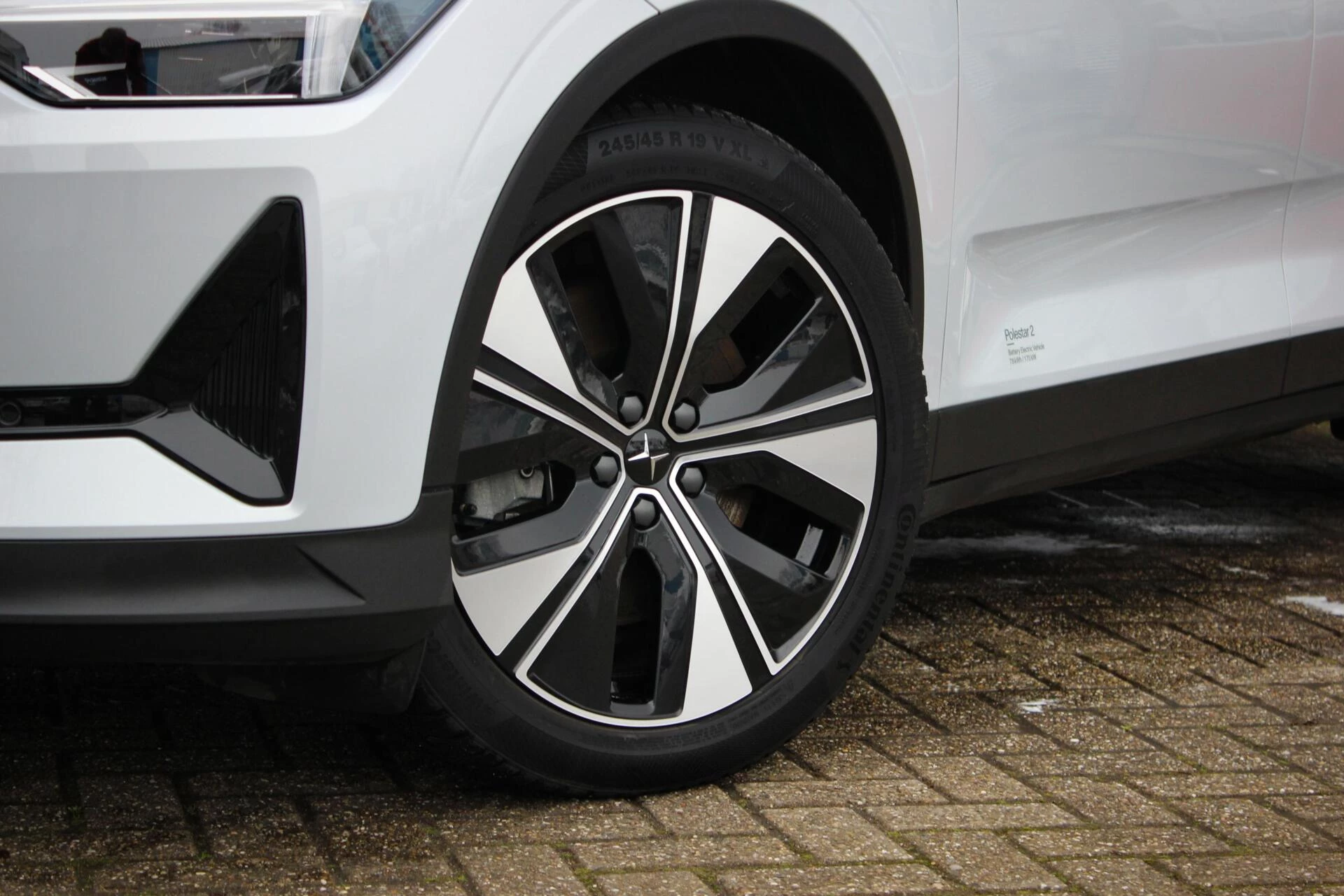 Hoofdafbeelding Polestar 2