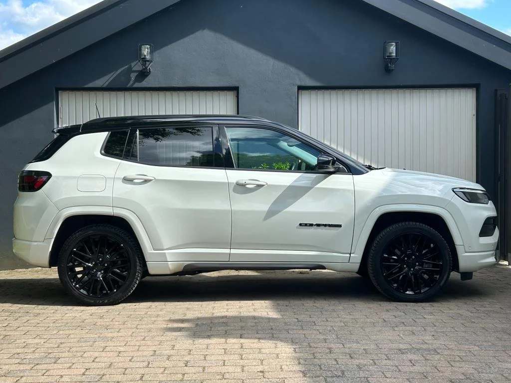 Hoofdafbeelding Jeep Compass