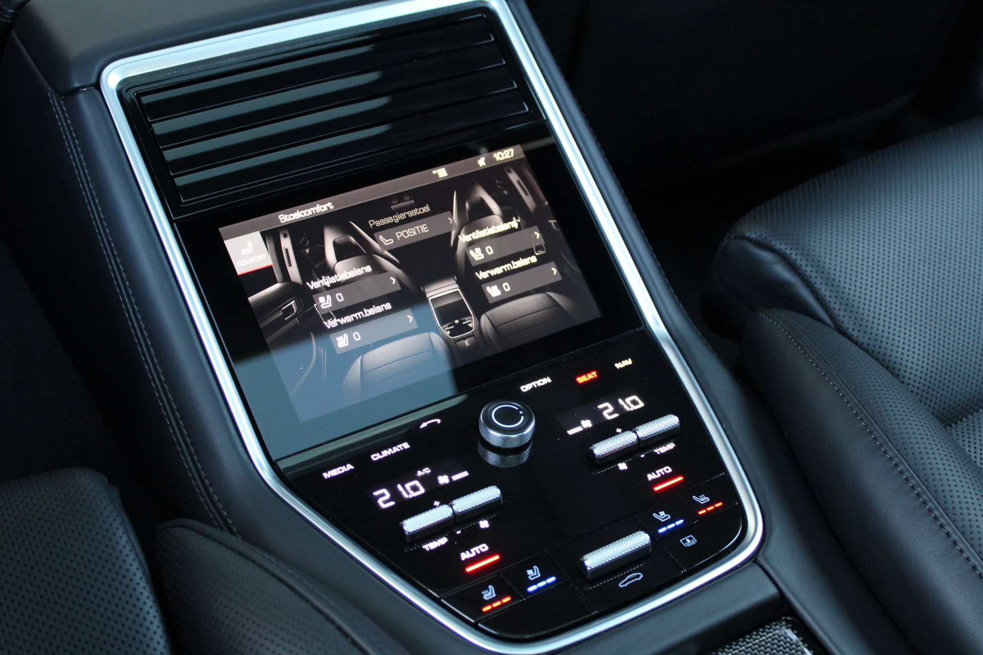 Hoofdafbeelding Porsche Panamera