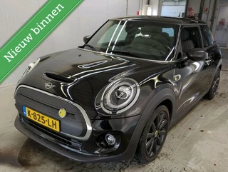 Mini Electric Essential 33 kWh | € 14.999 na aftrek subsidie! | Navi |