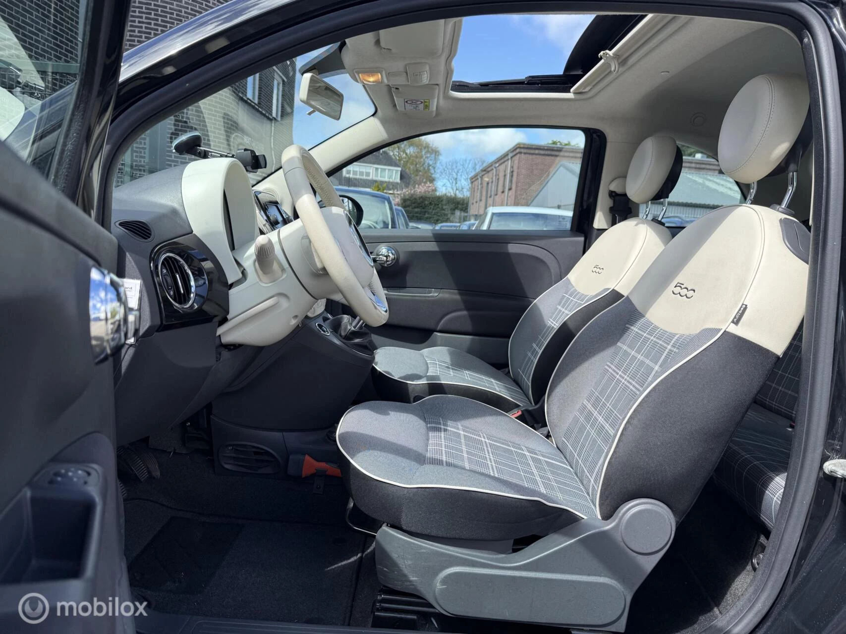 Hoofdafbeelding Fiat 500