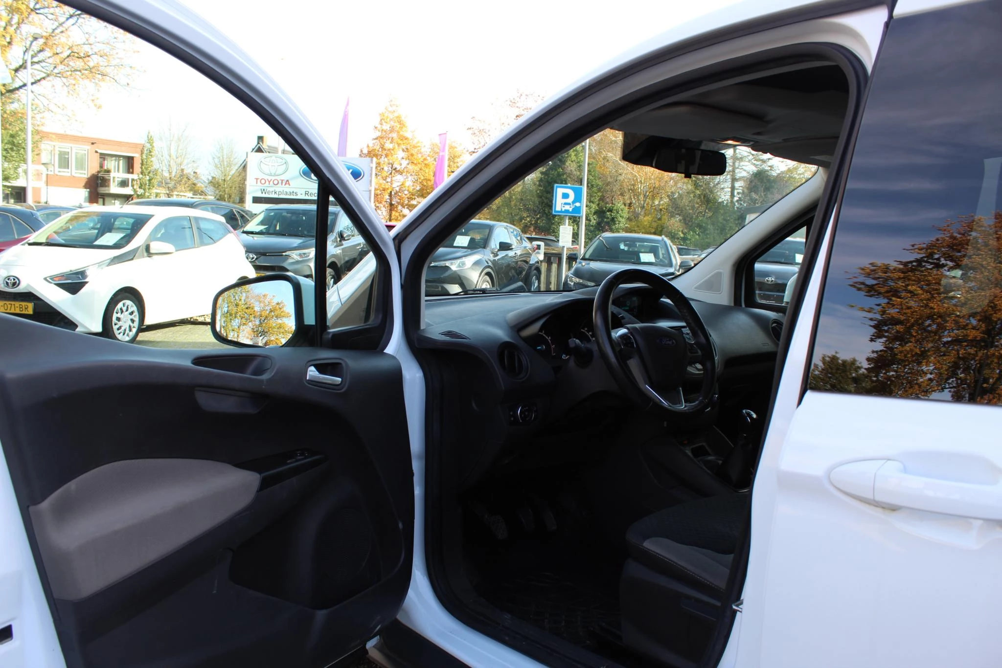 Hoofdafbeelding Ford Tourneo Courier