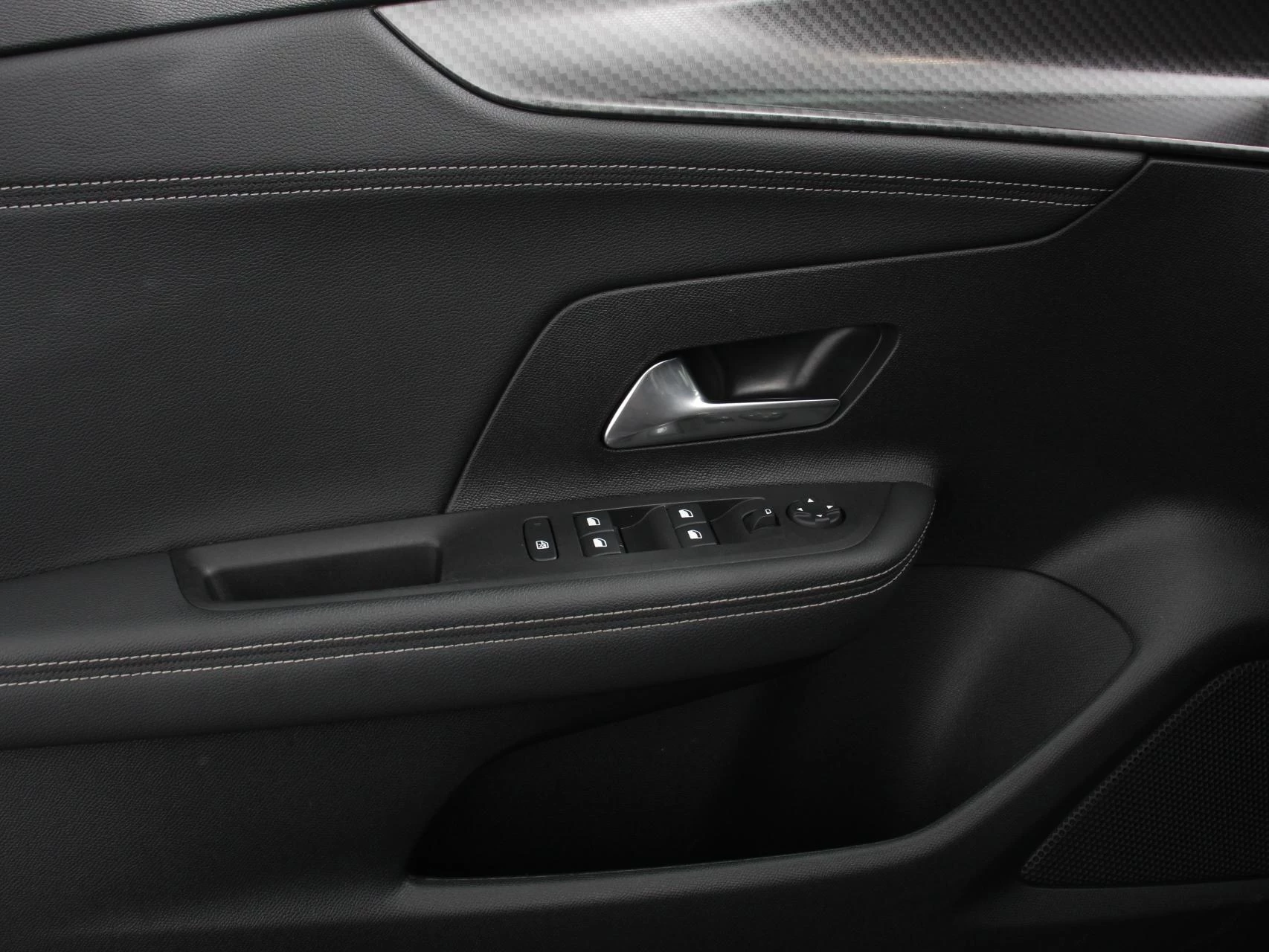 Hoofdafbeelding Opel Mokka-e