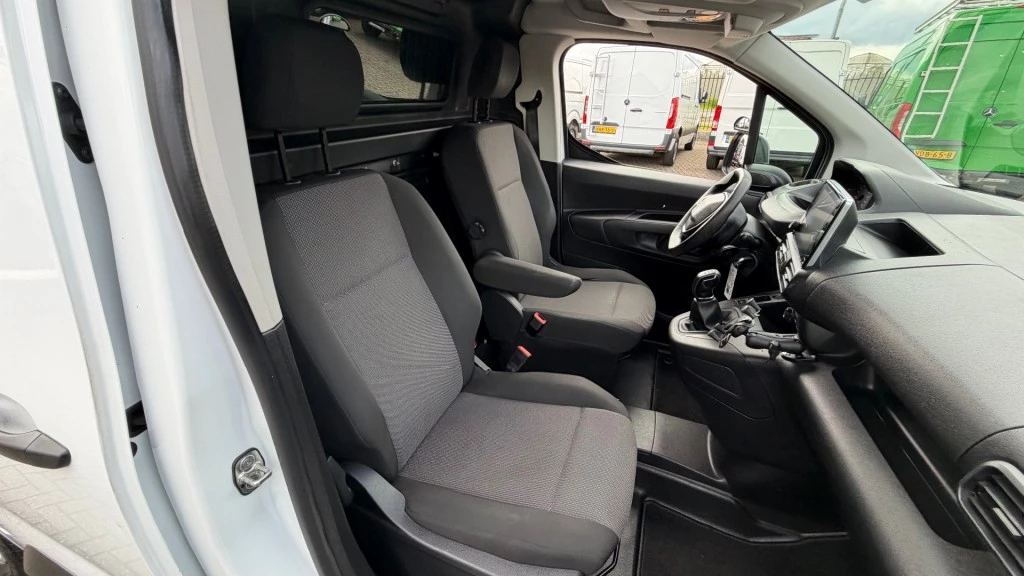Hoofdafbeelding Peugeot Partner
