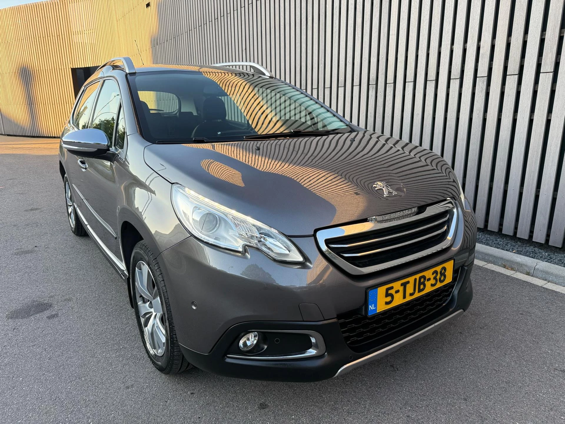 Hoofdafbeelding Peugeot 2008