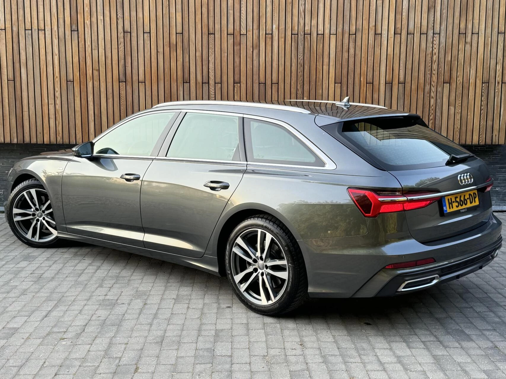 Hoofdafbeelding Audi A6