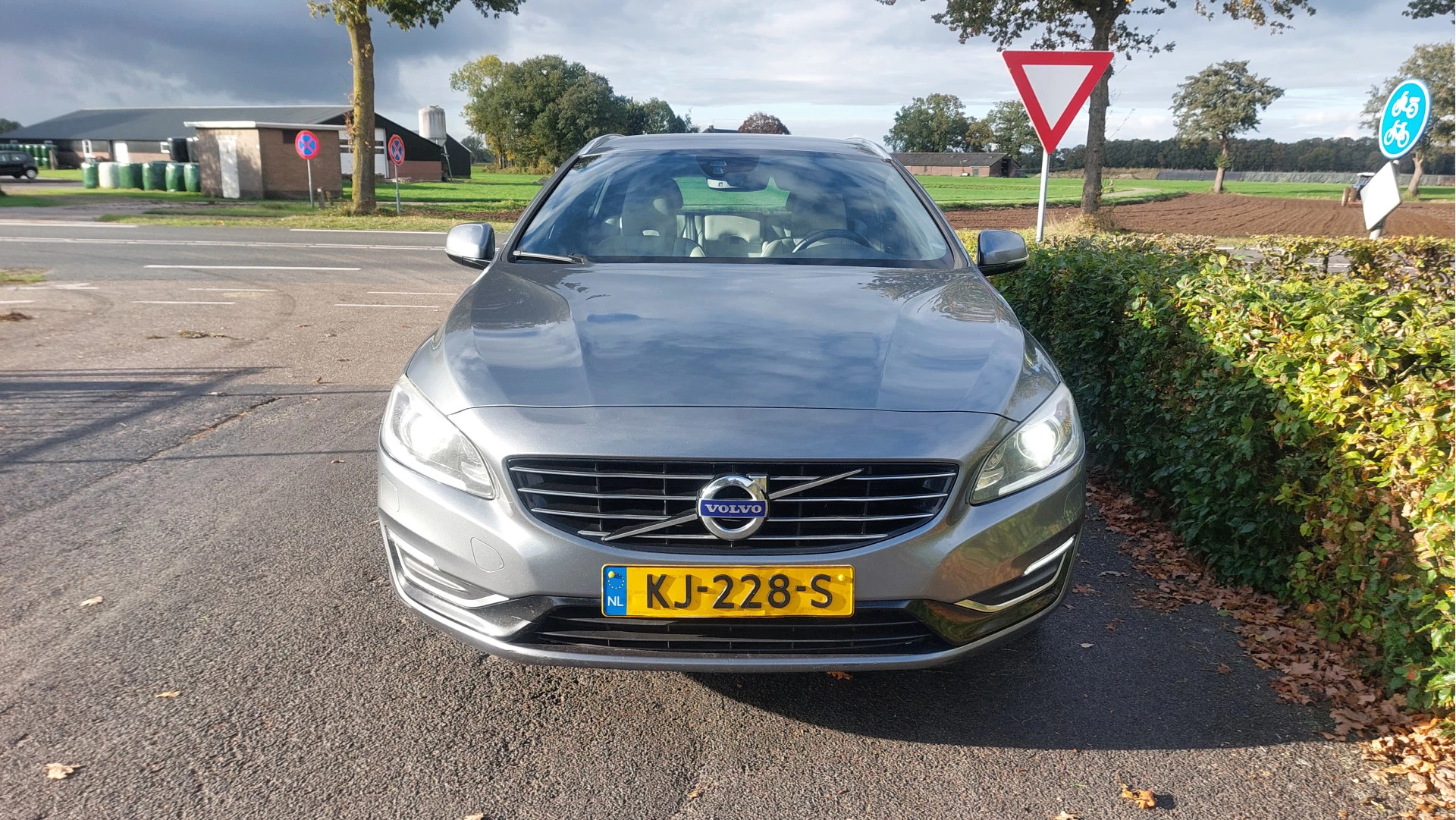 Hoofdafbeelding Volvo V60
