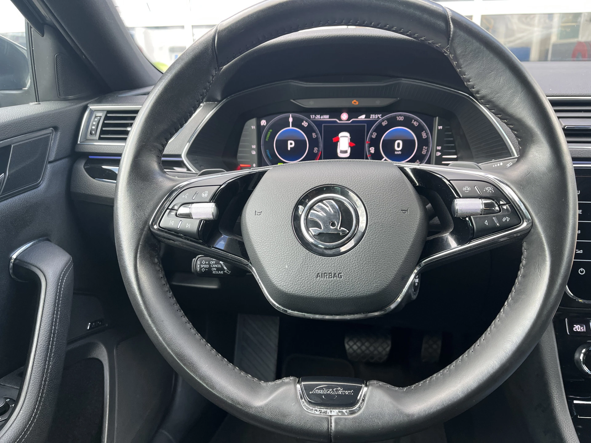Hoofdafbeelding Škoda Superb