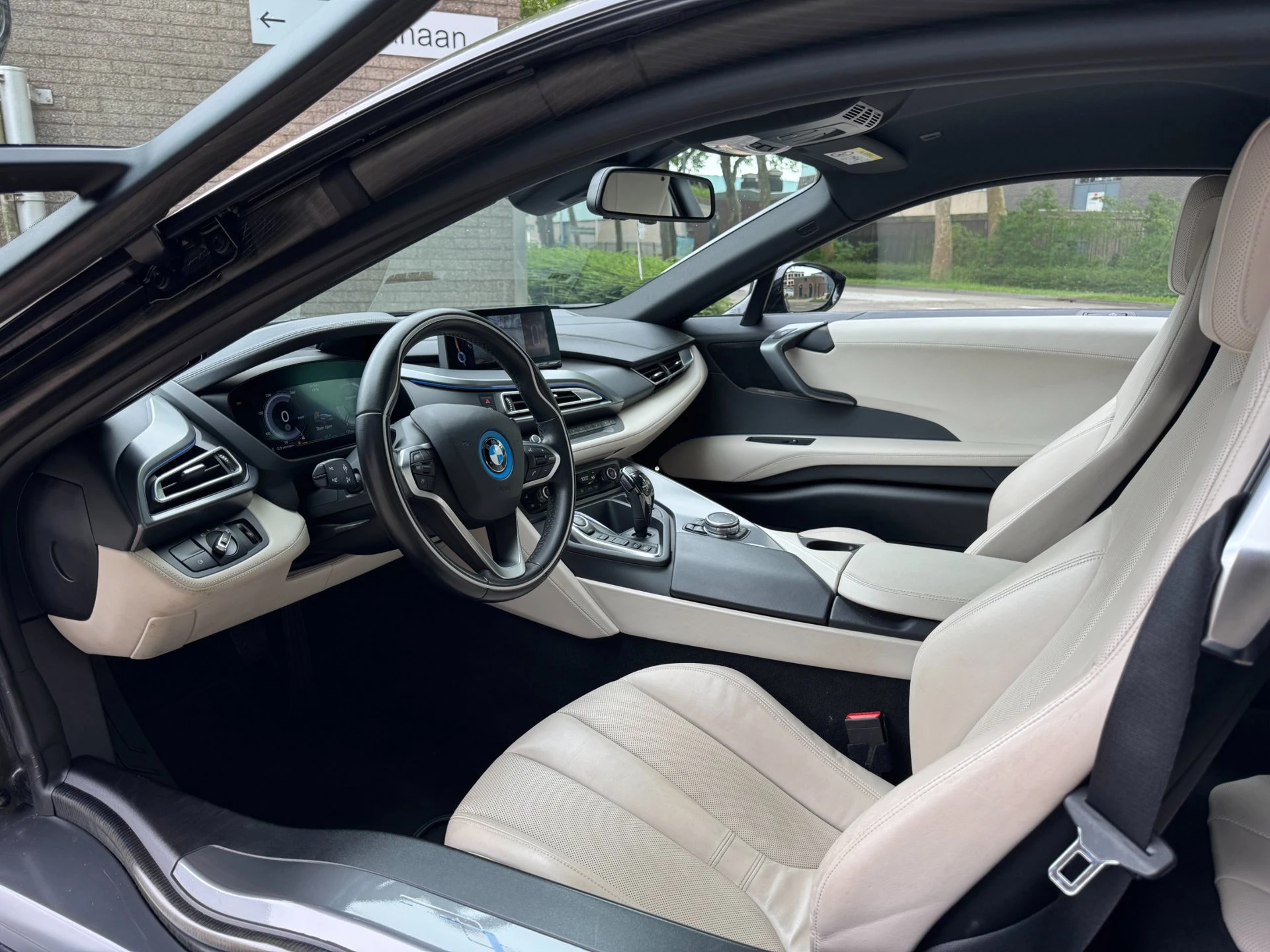 Hoofdafbeelding BMW i8