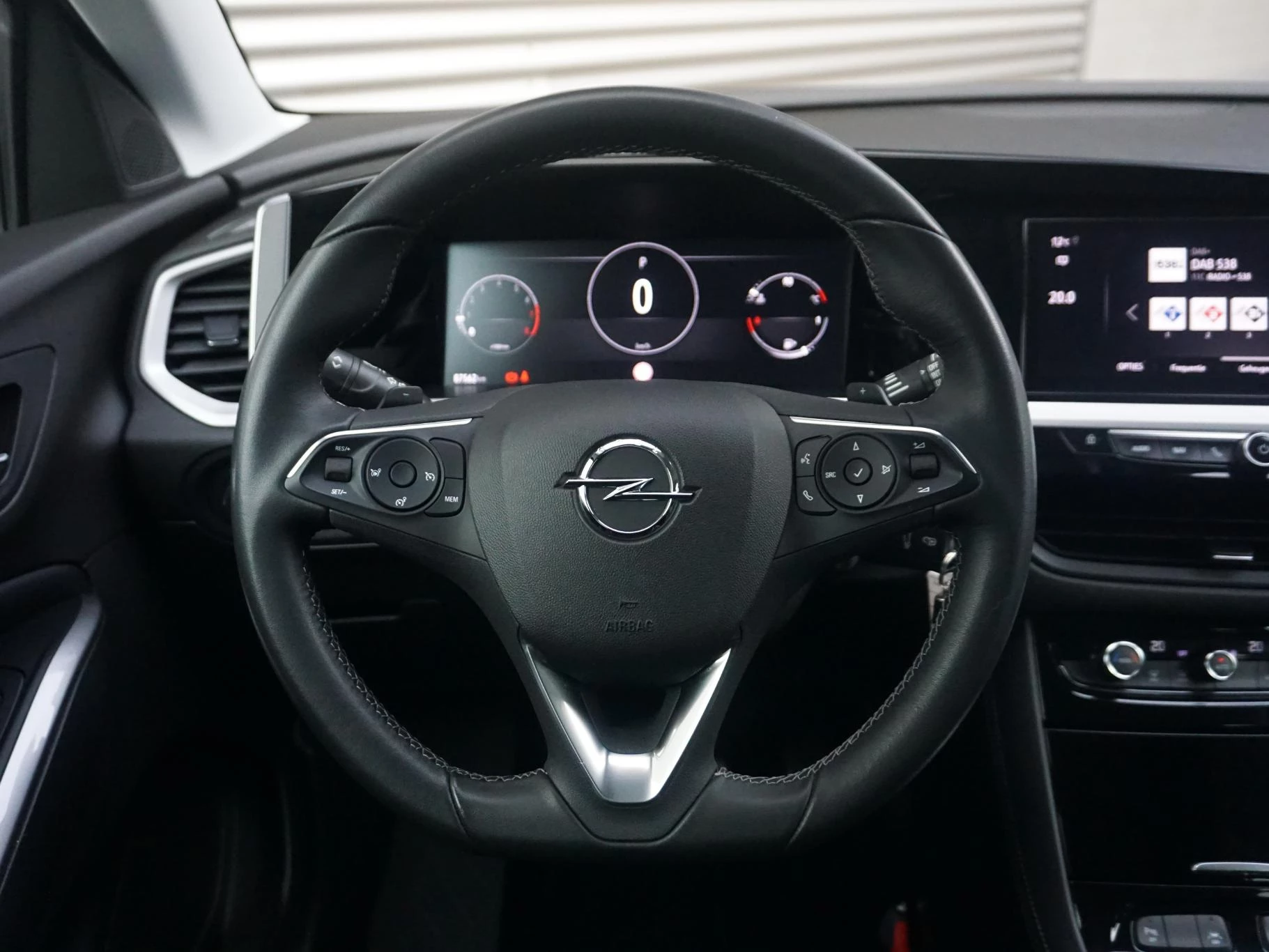 Hoofdafbeelding Opel Grandland