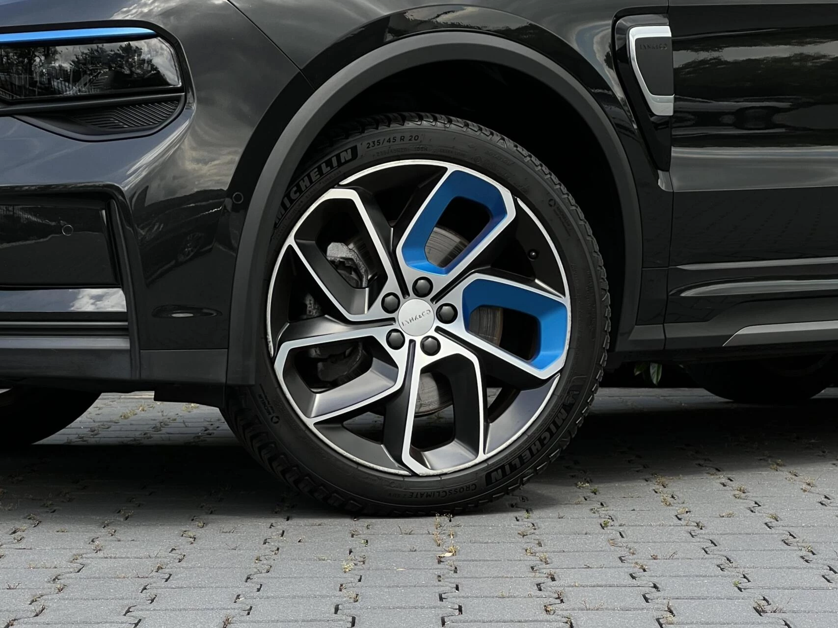 Hoofdafbeelding Lynk & Co 01
