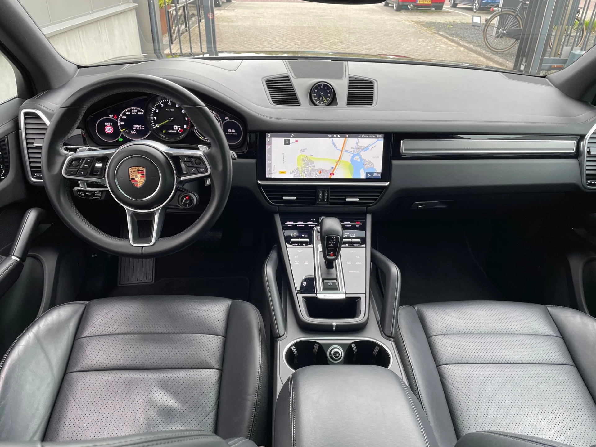 Hoofdafbeelding Porsche Cayenne