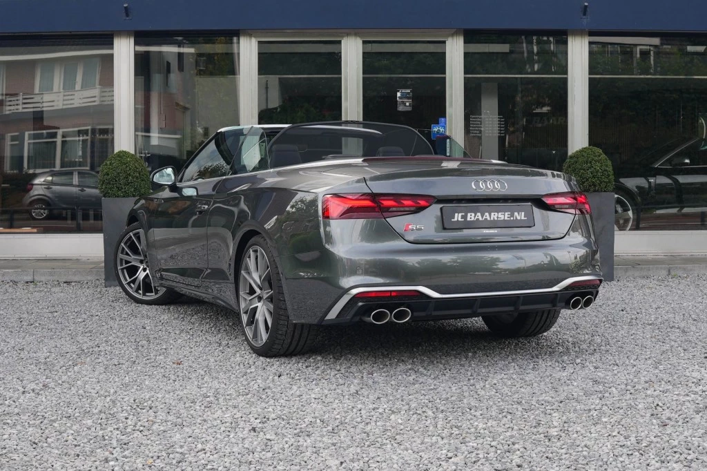 Hoofdafbeelding Audi S5