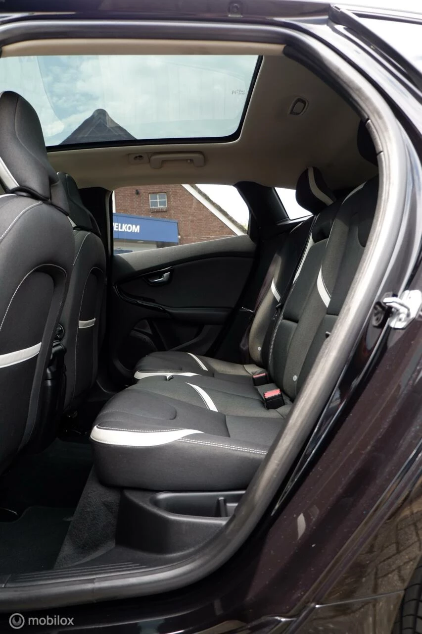 Hoofdafbeelding Volvo V40