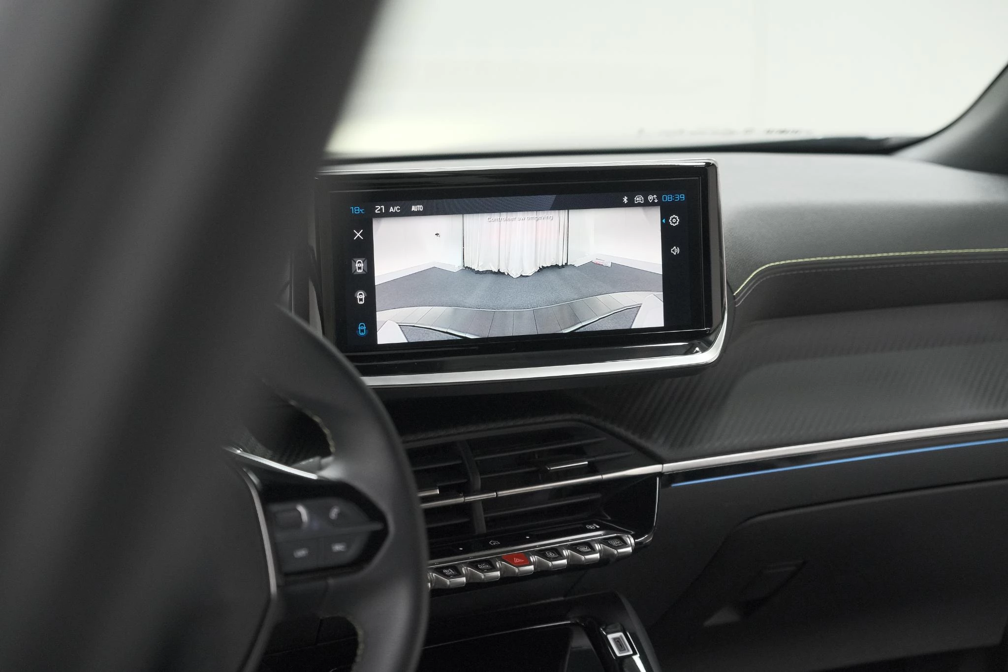 Hoofdafbeelding Peugeot e-2008